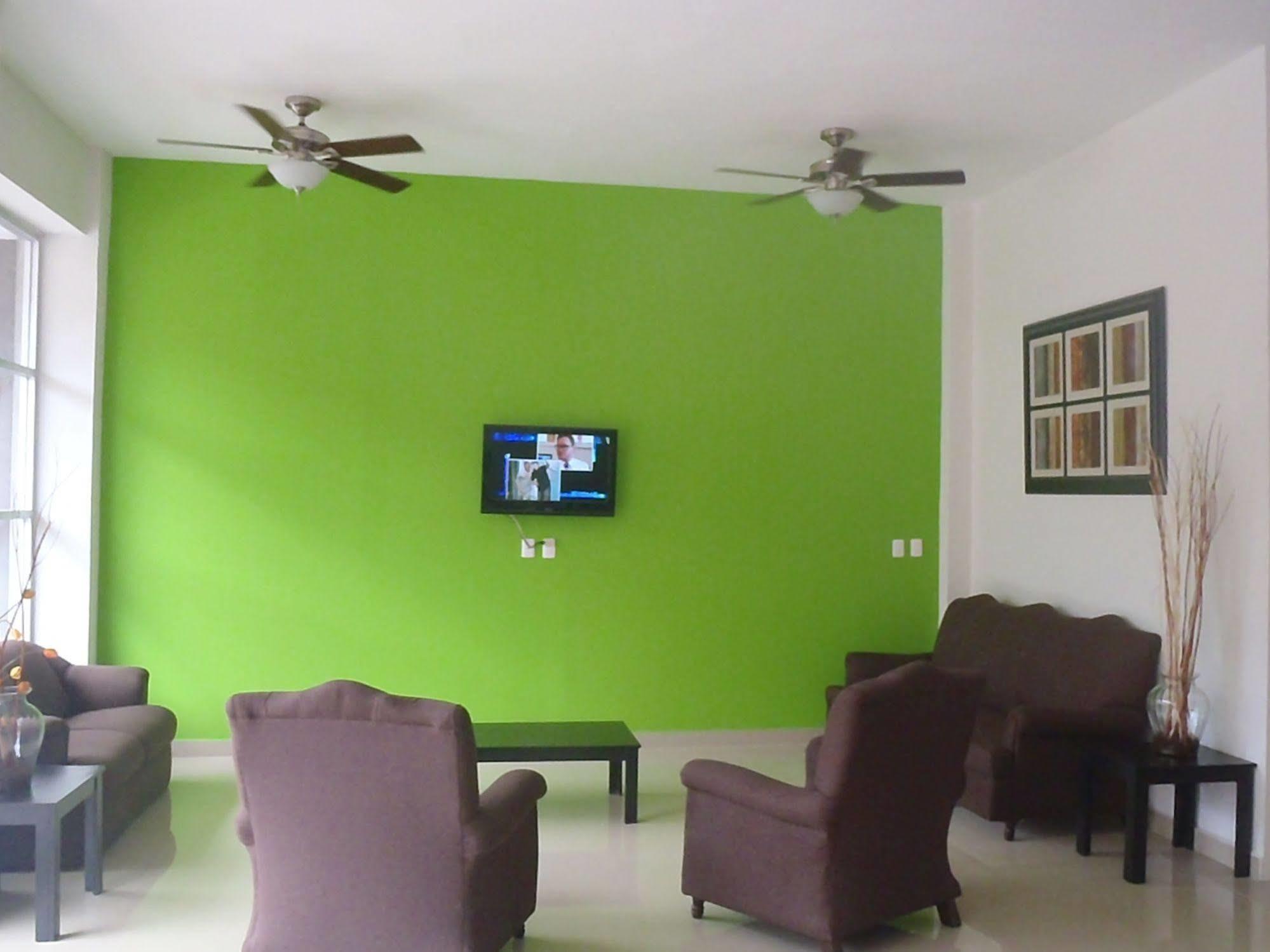Hotel El Roble Tuxtla Gutiérrez Екстериор снимка