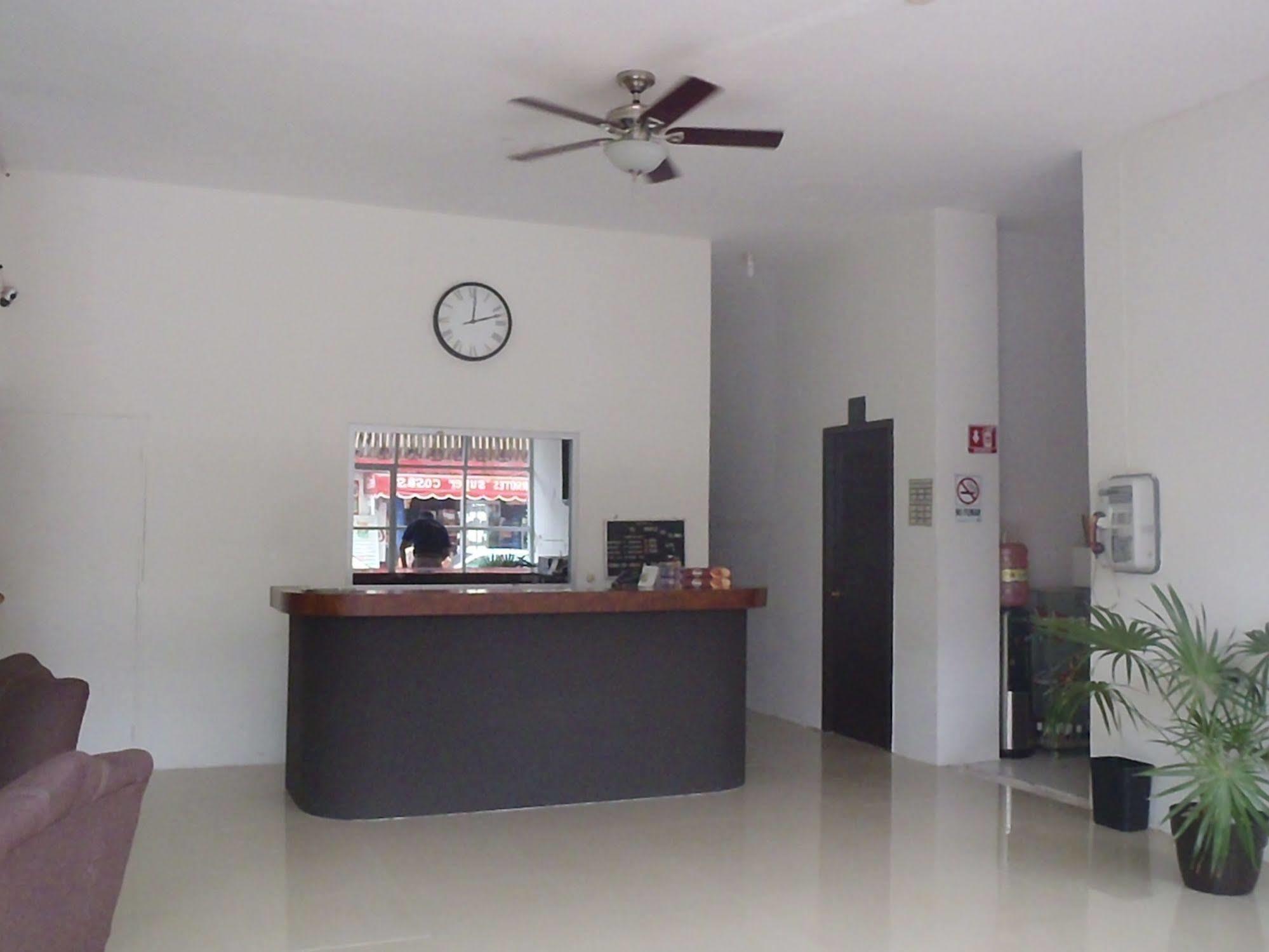 Hotel El Roble Tuxtla Gutiérrez Екстериор снимка